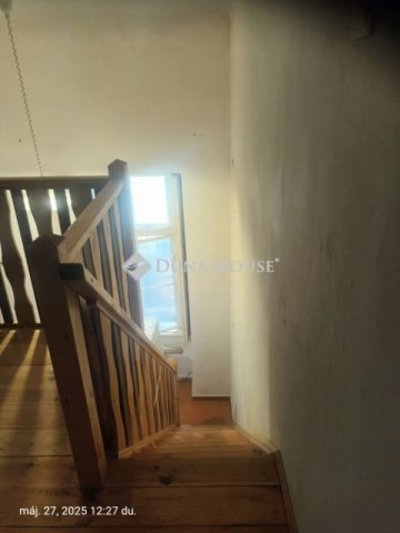 Eladó téglalakás, Budapesten, I. kerületben 82.5 M Ft, 2 szobás