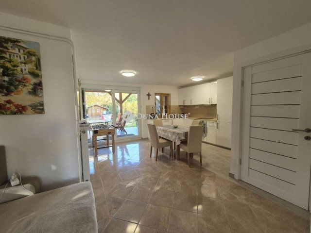 Eladó ikerház, Balatonföldváron 138.9 M Ft, 4 szobás