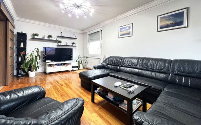 Eladó téglalakás, Budapesten, XV. kerületben 77.5 M Ft, 3 szobás