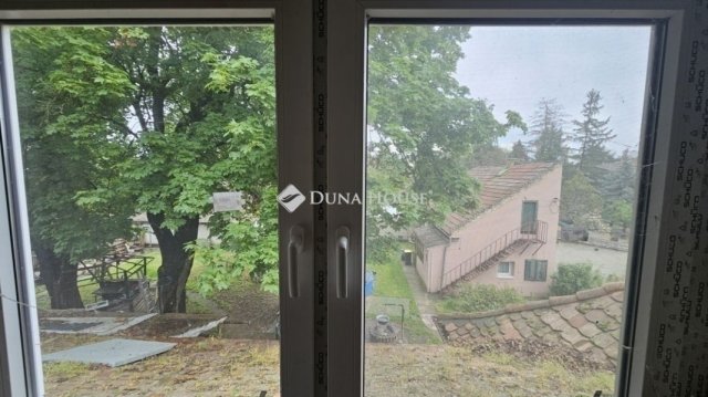 Eladó téglalakás, Budapesten, XVII. kerületben 95 M Ft, 4 szobás