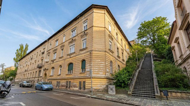 Eladó téglalakás, Budapesten, I. kerületben 110 M Ft, 3 szobás