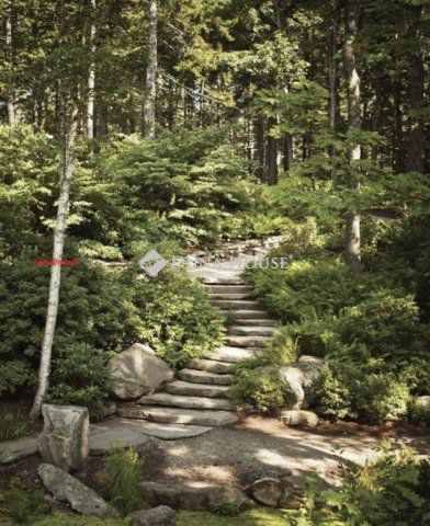 Eladó családi ház, Esztergomban 99 M Ft, 2 szobás