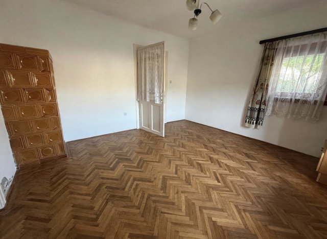 Eladó családi ház, Bagon 26 M Ft, 3 szobás
