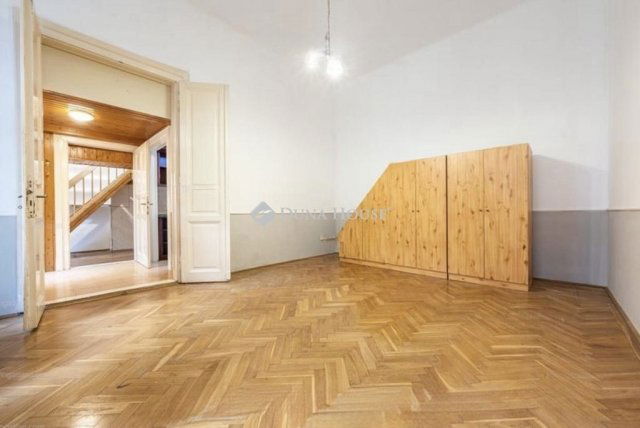 Kiadó téglalakás, albérlet, Budapesten, V. kerületben