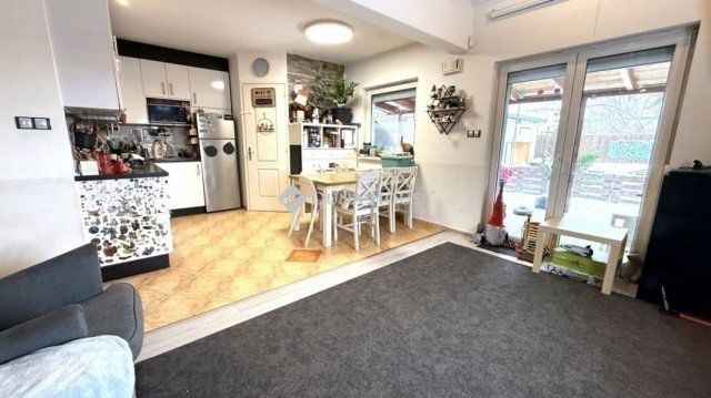 Eladó téglalakás, Gyömrőn 92 M Ft, 4 szobás