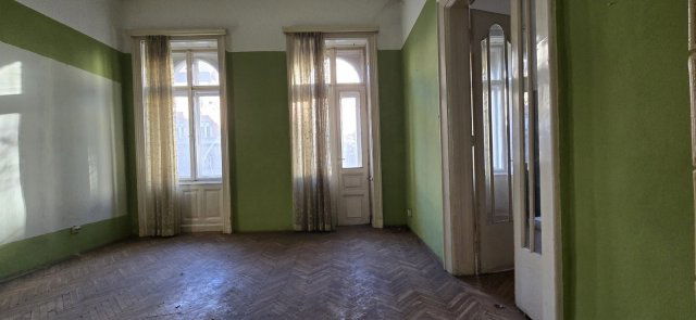 Eladó téglalakás, Budapesten, VII. kerületben, Erzsébet körúton