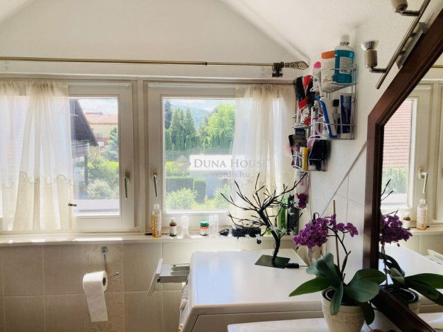 Eladó családi ház, Budapesten, II. kerületben 248 M Ft, 5 szobás