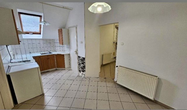 Eladó téglalakás, Egerben 45 M Ft, 2 szobás