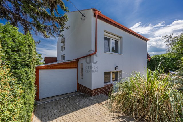 Eladó családi ház, Balatonalmádiban 169 M Ft, 5 szobás