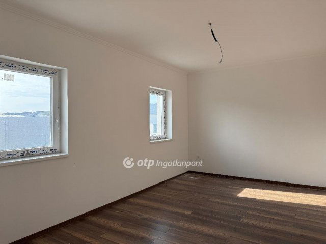 Eladó családi ház, Ráckevén 86.9 M Ft, 4 szobás