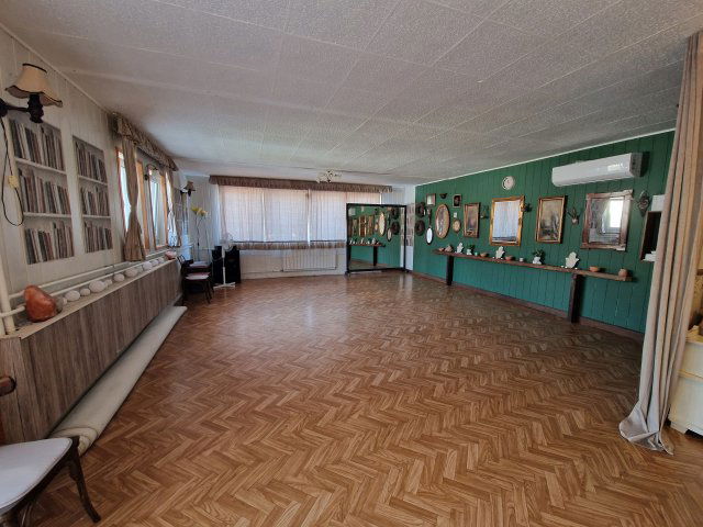 Eladó családi ház, Dunaharasztin 129.5 M Ft, 6 szobás