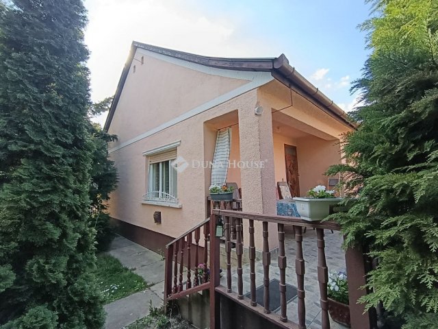 Eladó családi ház, Lajosmizsén 65.9 M Ft, 3 szobás