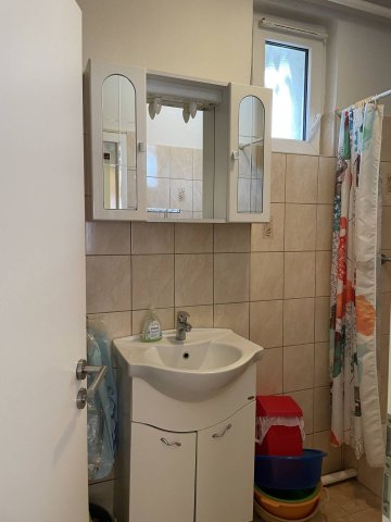 Eladó családi ház, Pilisvörösváron 75.5 M Ft, 2 szobás