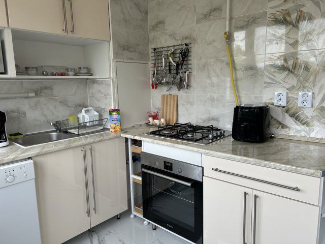 Kiadó panellakás, albérlet, Debrecenben, Martonfalvi utcában