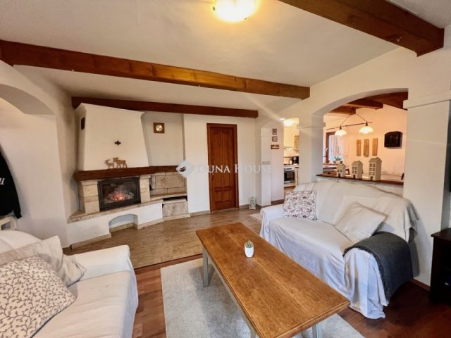 Eladó családi ház, Vászolyon 209.9 M Ft, 4 szobás