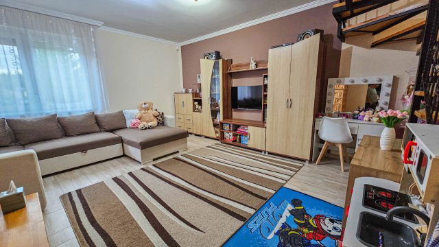 Eladó családi ház, Nyíregyházán 78 M Ft, 4 szobás
