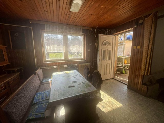 Eladó családi ház, Bakonycsernyén 39 M Ft, 2 szobás