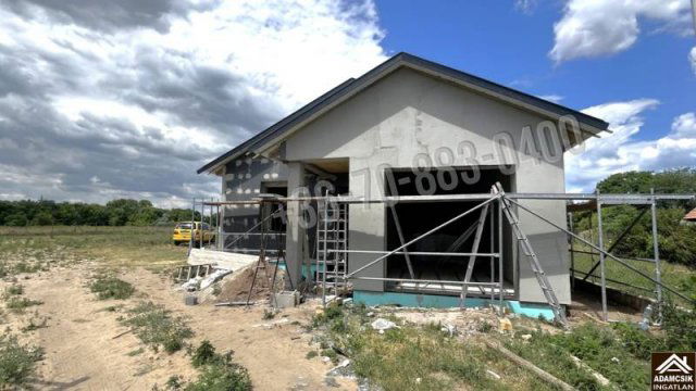 Eladó családi ház, Dabason 89.9 M Ft, 4 szobás