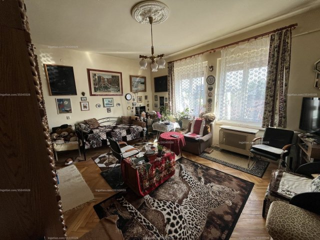Eladó téglalakás, Budapesten, IX. kerületben, Víztorony közben