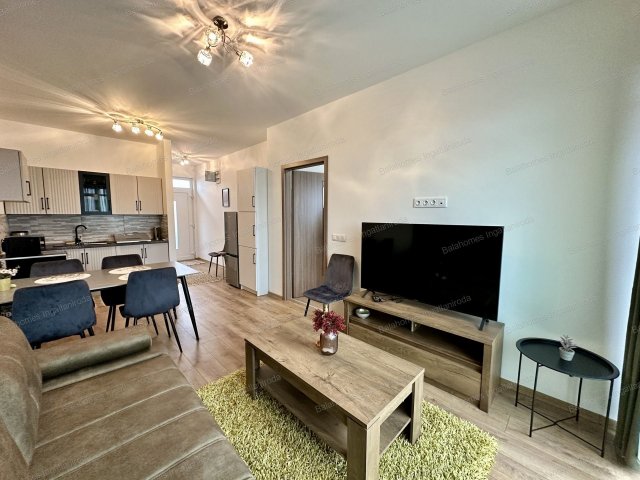 Eladó téglalakás, Balatonlelleén 64.9 M Ft, 2 szobás