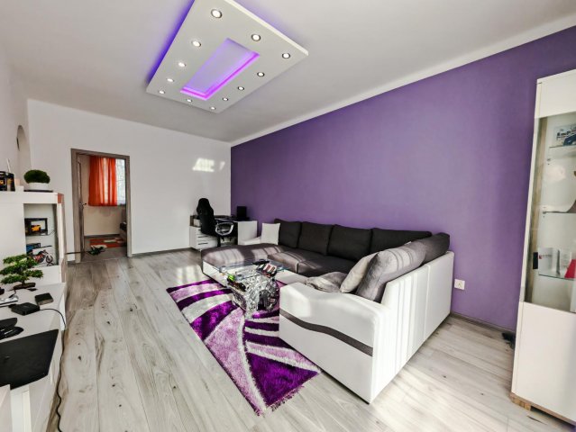 Eladó téglalakás, Almásfüzitőn 58 M Ft, 3 szobás