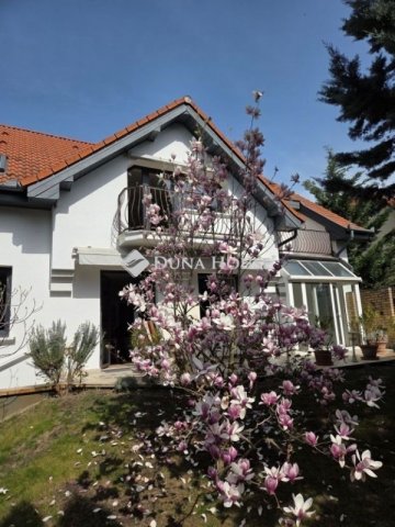 Eladó családi ház, Kecskeméten 149.9 M Ft, 6 szobás