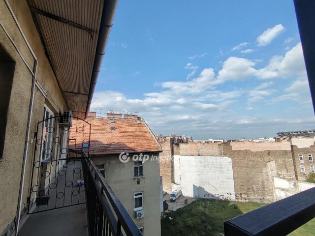 Eladó téglalakás, Budapesten, VII. kerületben 68.9 M Ft