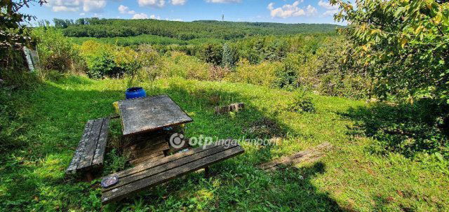 Eladó nyaraló, Zalaegerszegen 12 M Ft, 1 szobás