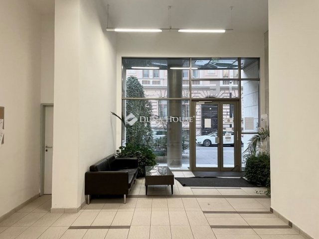 Eladó téglalakás, Budapesten, VIII. kerületben 109.9 M Ft