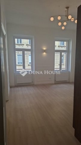 Kiadó téglalakás, albérlet, Budapesten, VII. kerületben