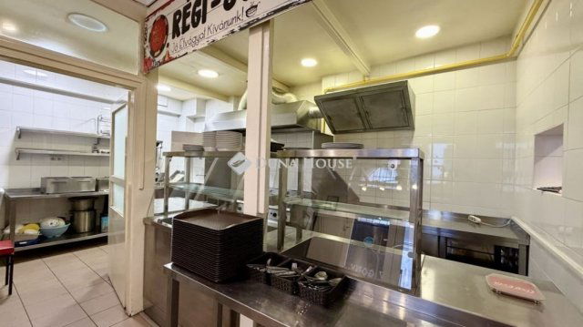 Eladó üzlethelyiség, Budapesten, VIII. kerületben 39.9 M Ft