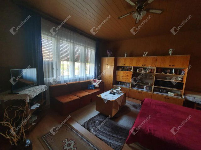 Eladó családi ház, Szulokon 38 M Ft, 3 szobás