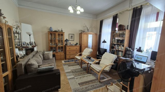Eladó téglalakás, Sopronban 79.9 M Ft, 4 szobás