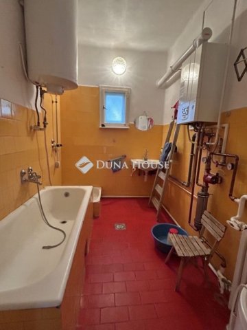 Eladó családi ház, Badacsonytördemicen 64.9 M Ft, 2 szobás