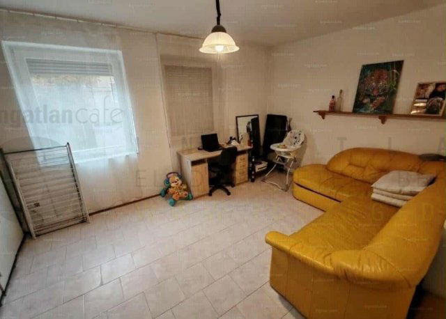 Eladó téglalakás, Szegeden 79.5 M Ft, 3 szobás