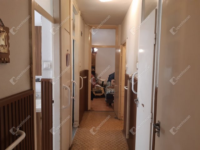 Eladó téglalakás, Nagykanizsán 25.9 M Ft, 3+2 szobás