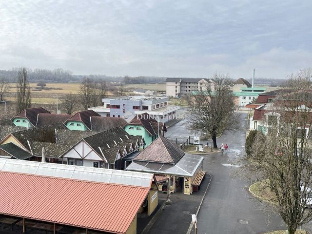 Eladó panellakás, Körmenden 39.6 M Ft, 1+2 szobás