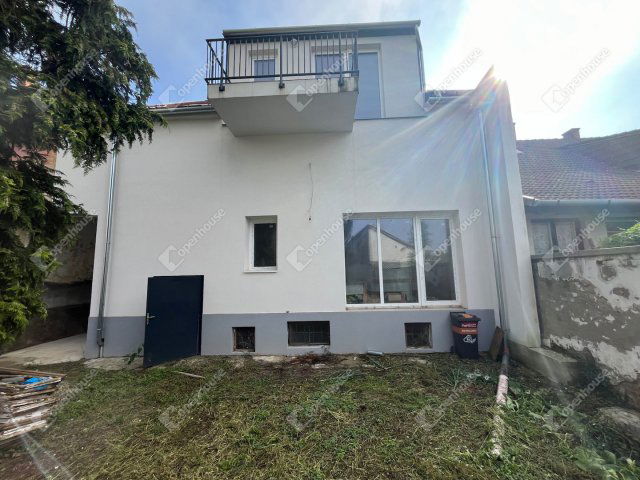 Eladó téglalakás, Nagykanizsán 84.9 M Ft, 4 szobás