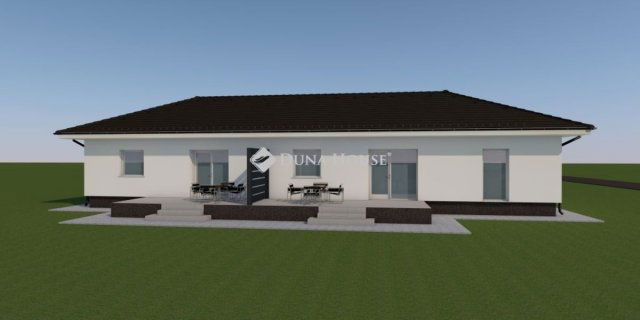 Eladó családi ház, Izsákon 42.5 M Ft, 3 szobás