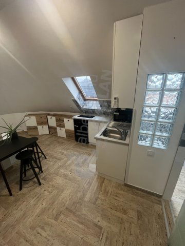 Kiadó téglalakás, albérlet, Budapesten, XVIII. kerületben