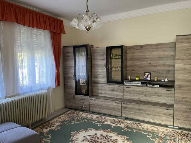 Eladó családi ház, Debrecenben 79 M Ft, 3 szobás