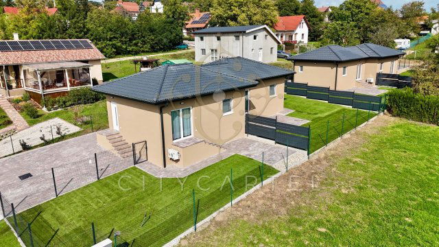 Eladó családi ház, Fonyódon 58 M Ft, 1+1 szobás