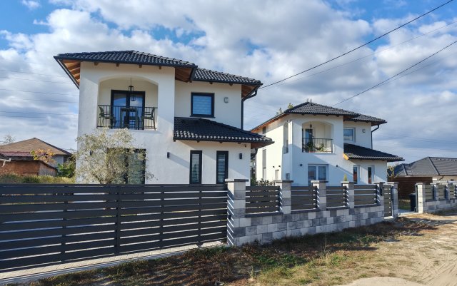 Eladó családi ház, Sződön 126 M Ft, 4 szobás