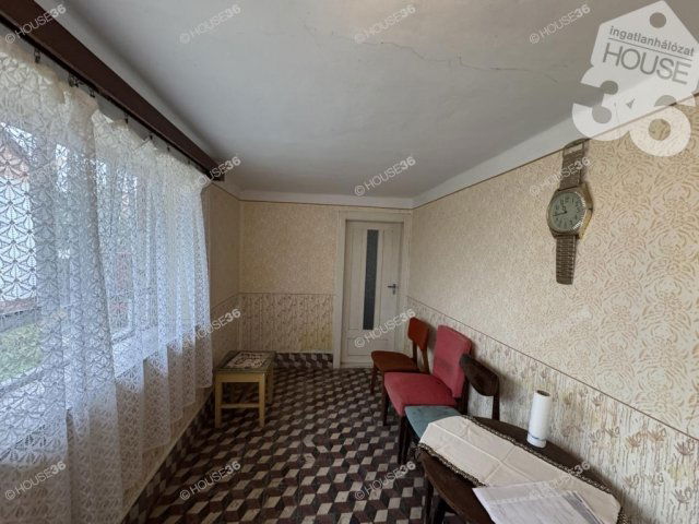 Eladó családi ház, Pálmonostorán 12.5 M Ft, 3 szobás