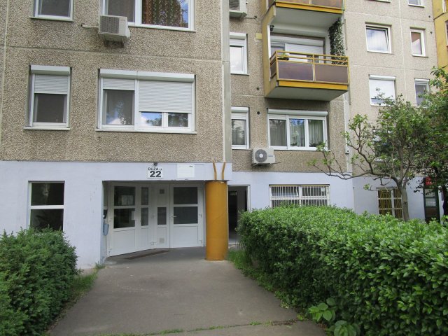 Kiadó üzlethelyiség, Budapesten, III. kerületben 95 E Ft / hó
