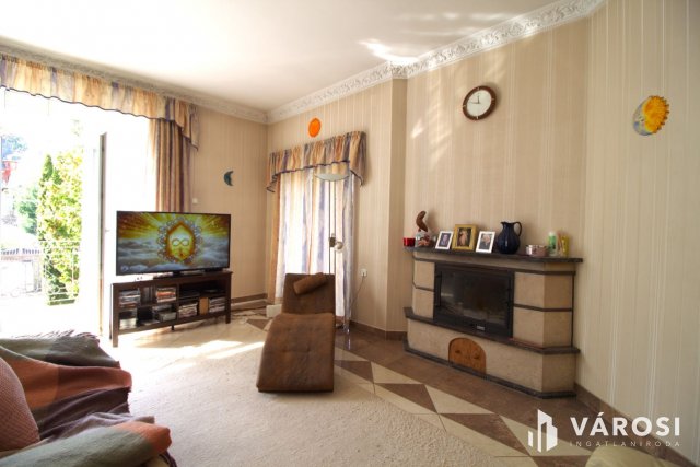 Eladó családi ház, Budakeszin 244 M Ft, 5+1 szobás