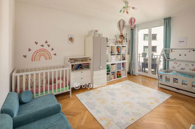 Eladó téglalakás, Budapesten, I. kerületben 199 M Ft, 3 szobás