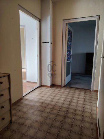 Eladó panellakás, Szekszárdon, Alisca utcában 36.5 M Ft