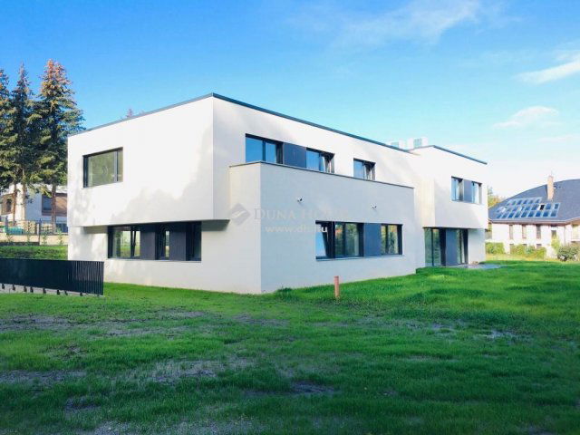 Eladó téglalakás, Budapesten, II. kerületben 292 M Ft, 4 szobás