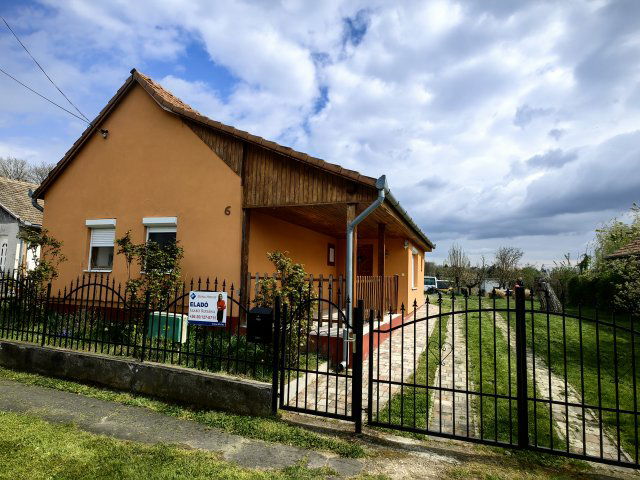 Eladó családi ház, Zalaszentmihályon 29.9 M Ft, 2 szobás